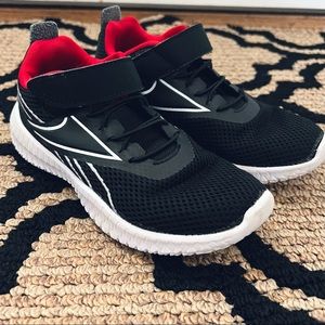 Boys Size 12.5 (preschool) Reebok Shoes
